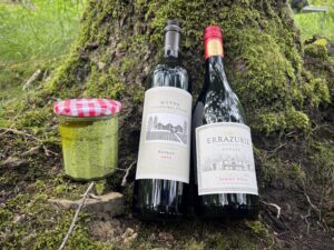 Wild food and wine tasting